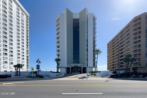 2020-3013 S Atlantic Ave, DAYTONA BEACH SHORES, FL, 32118-6161 | Card Image
