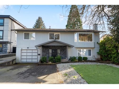 13822 92a Ave, Surrey, BC, V3V6Y6 | Card Image
