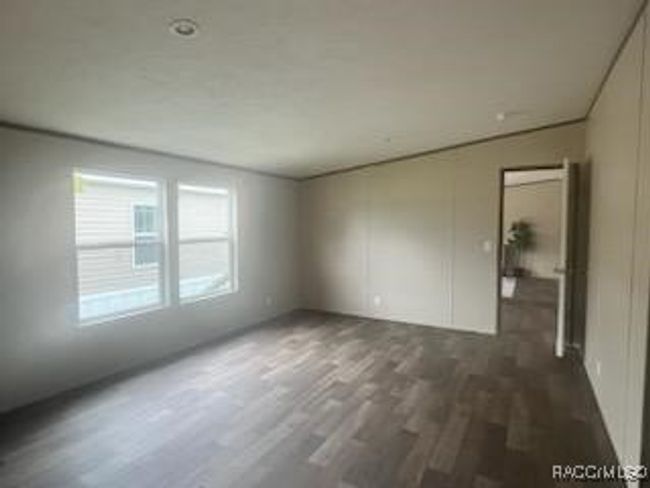 11211 Se 201 St St, House other with 4 bedrooms, 2 bathrooms and 1 parking in INGLIS FL | Image 11