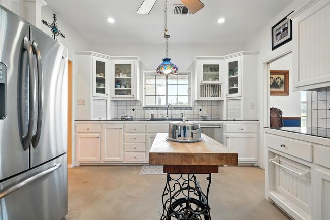 4593 Highway 206, House other with 4 bedrooms, 3 bathrooms and null parking in Cisco TX | Image 27