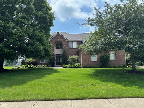 5775 Coopers Hawk Dr, Carmel, IN, 46033-8940 | Card Image