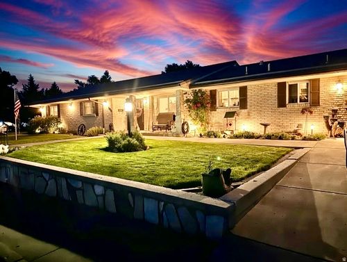 252 E Altamira Dr, Cedar City, UT, 84720-3511 | Card Image