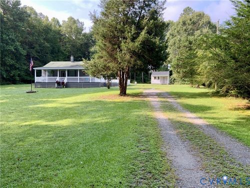9041 Rocky Run Ln, Amelia Court House, VA, 23002-3532 | Card Image