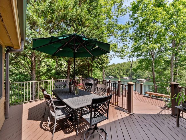 673 Lake Breeze Ln, House other with 4 bedrooms, 4 bathrooms and null parking in Salem SC | Image 24