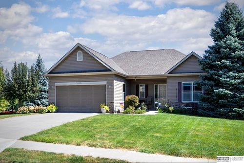 5411 N 150th St, Omaha, NE, 68116-4556 | Card Image