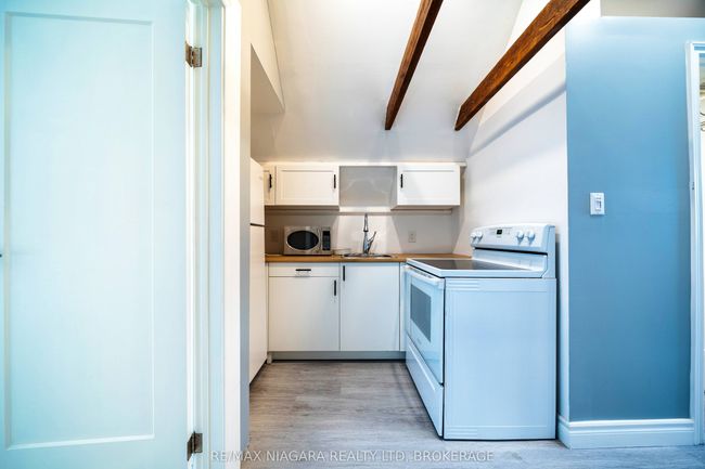 4749 Epworth Cir, House other with 4 bedrooms, 3 bathrooms and 4 parking in Niagara Falls ON | Image 33
