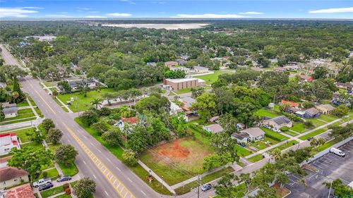 2946 22nd Ave S, St Petersburg, FL, 33712-2927 | Card Image