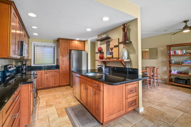 APT-712 - 2370 Hoohu Rd, Condo with 2 bedrooms, 2 bathrooms and null parking in KOLOA HI | Image 13