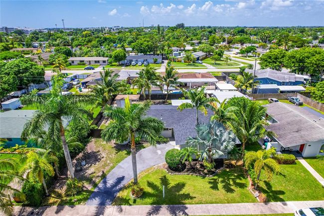 9730 Sw 161 St St, House other with 4 bedrooms, 2 bathrooms and null parking in Miami FL | Image 8