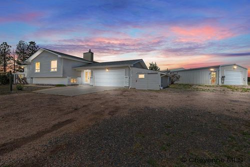 8012 Bobcat Rd, Cheyenne, WY, 82009-1428 | Card Image