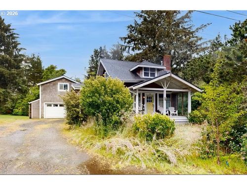 641 D St, Gearhart, OR, 97138-4032 | Card Image