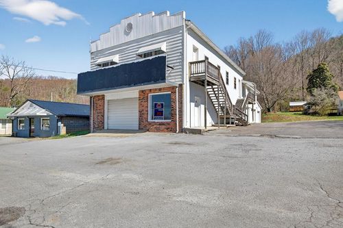 112 Douglas Drive, Damascus, VA, 24236 | Card Image