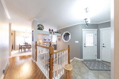 3703 58 Ave, House detached with 3 bedrooms, 3 bathrooms and 4 parking in Lloydminster AB | Image 3