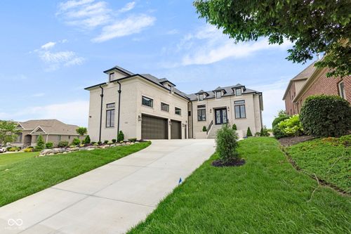 16512 Grand Cypress Dr, Noblesville, IN, 46060-4476 | Card Image