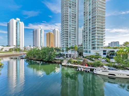 th-404-200 Sunny Isles Blvd, Sunny Isles Beach, FL, 33160 | Card Image