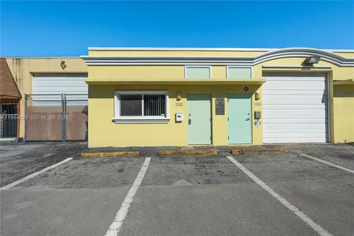 2325-2325 Nw 30th St, Oakland Park, FL, 33311-1413 | Card Image