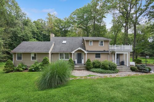 30 High Point Rd, Westport, CT, 06880-3909 | Card Image