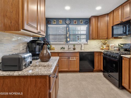 401-401 Daffodil Drive, Jackson, NJ, 08527 | Card Image