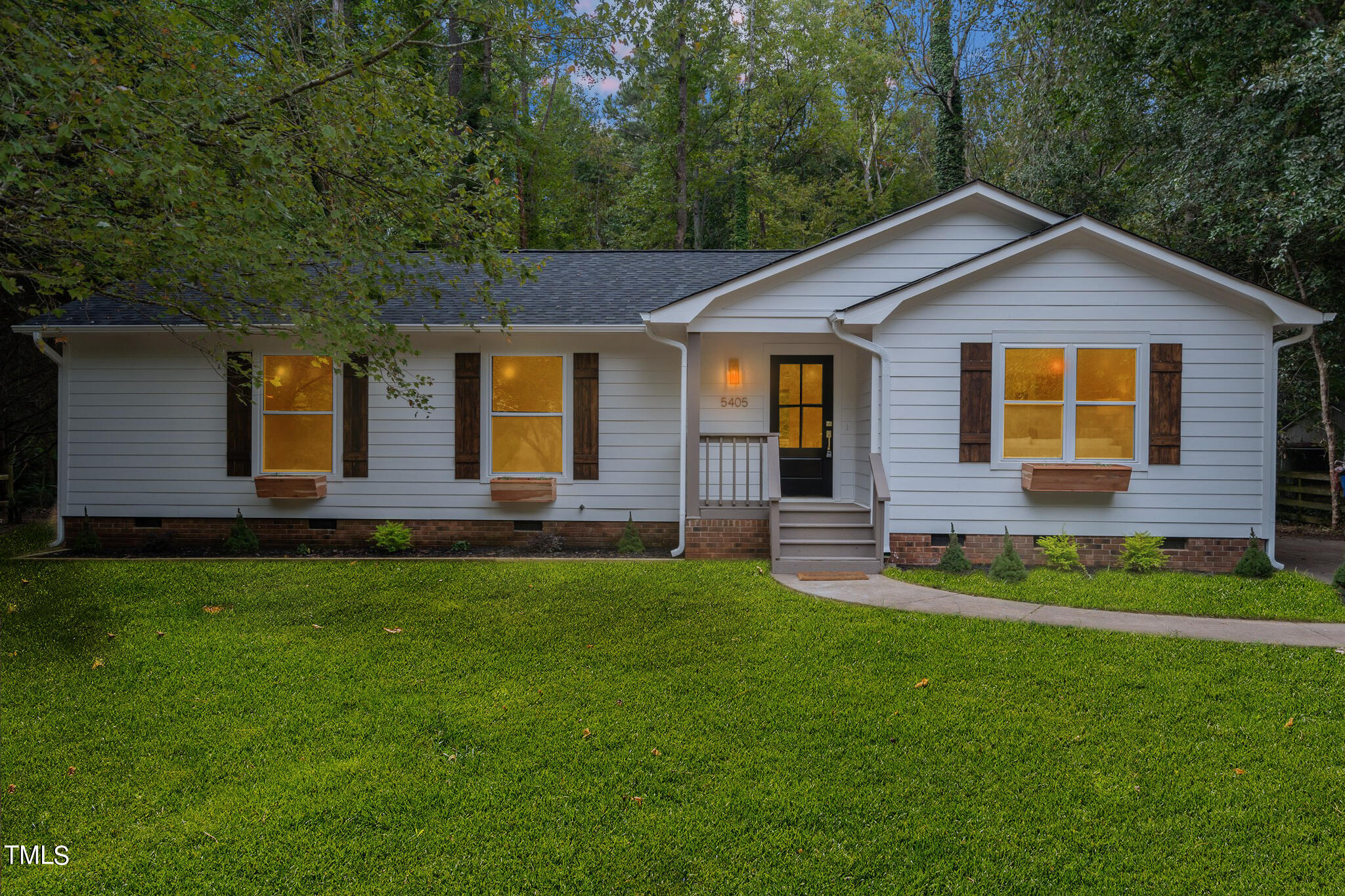 Shadowbrook Dr, Raleigh, NC 27612