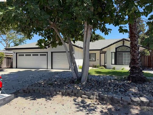 3427 Sanford St, Concord, CA, 94520-1510 | Card Image