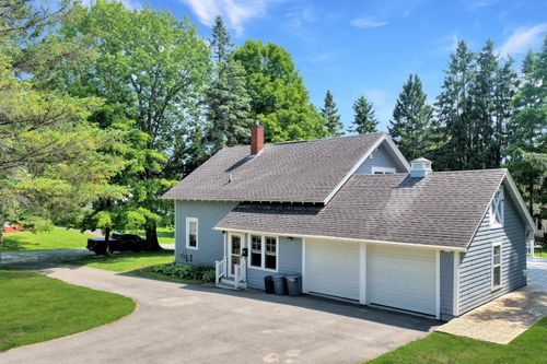 38 Teague St, Caribou, ME, 04736-2729 | Card Image