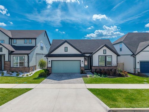 16966 Cedar Valley Cir, Clermont, FL, 34711-8330 | Card Image