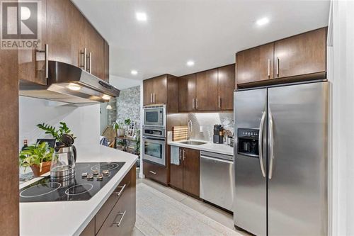 1304 15 Ave Sw, Calgary, AB, T3C0X7 | Card Image