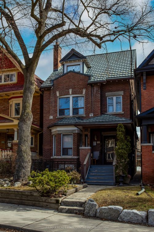 213 Indian Road, Toronto, ON, M6R2W7 | Card Image