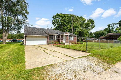 7733 N Hudson Blvd, New Carlisle, IN, 46552 | Card Image