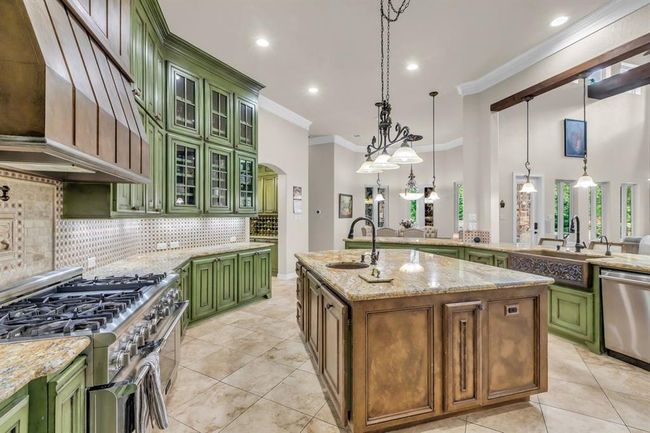 27919 Hansons Ct, House other with 5 bedrooms, 5 bathrooms and 3 parking in Spring TX | Image 12