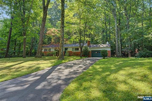 5 Horizon Dr, Denville, NJ, 07834-9403 | Card Image