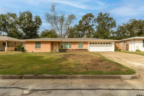 3143 S Donnybrook Ave, Tyler, TX, 75701-7929 | Card Image