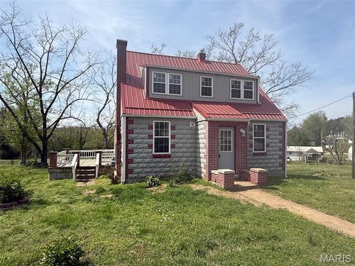 605 3rd St, Marble Hill, MO, 63764-9609 | Card Image