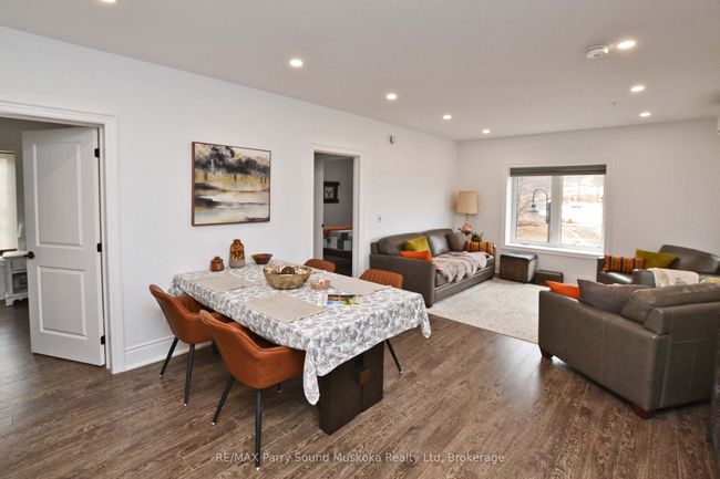 201 - 11c Salt Dock Rd, Condo with 2 bedrooms, 2 bathrooms and null parking in Parry Sound ON | Image 13