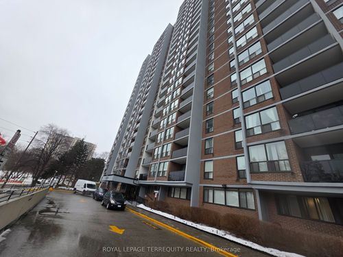 1810-85 Emmett Ave, York, ON, M6M5A2 | Card Image