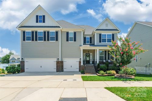 208 Canoe Pole Ln, Mooresville, NC, 28117-9547 | Card Image