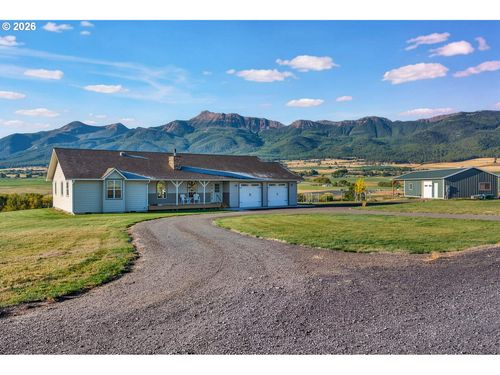 88246 Red Hawk Ln, Enterprise, OR, 97828-3153 | Card Image