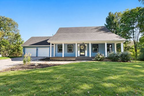 39W255 Fabyan Pkwy, Geneva, IL, 60134-3594 | Card Image