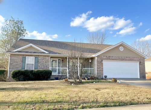 974 Wing Tip Cir, Hopkinsville, KY, 42240-8721 | Card Image