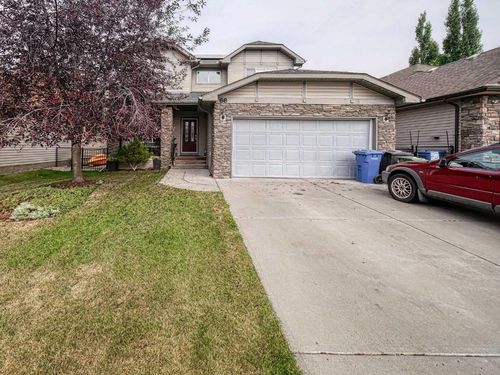 66 Crystal Green Drive, Okotoks, AB, T1S2N7 | Card Image