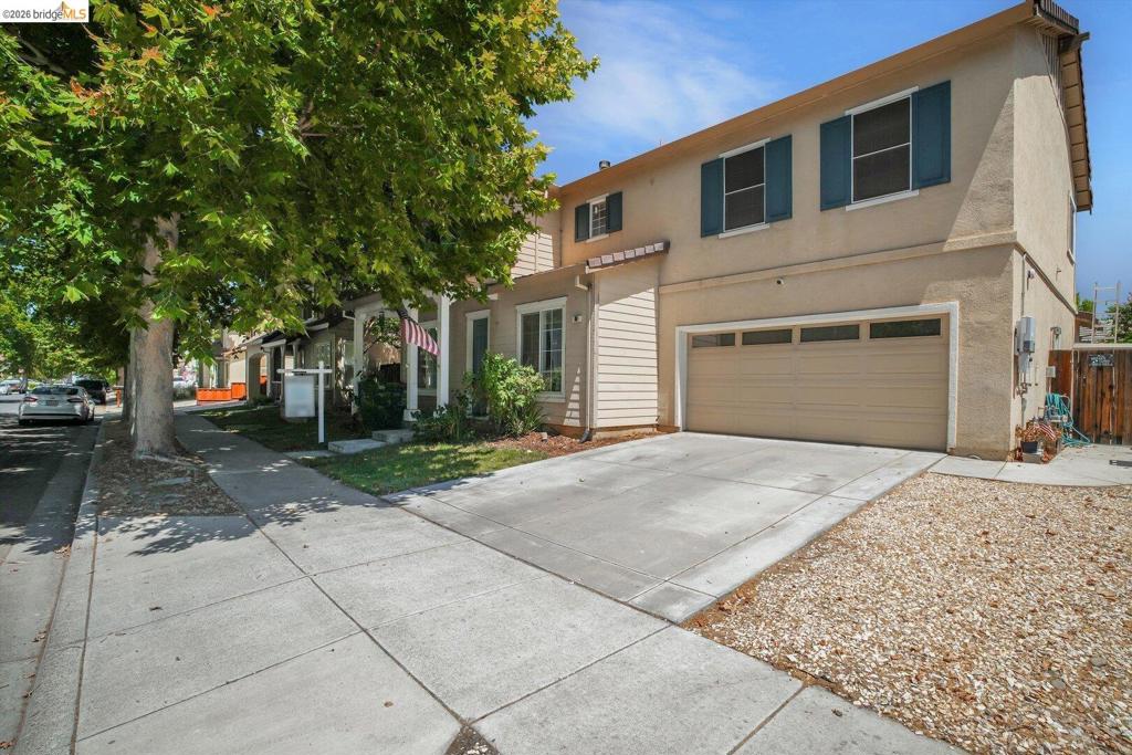 Residential in Brentwood 4