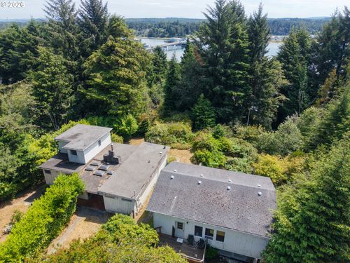 63253 Sunrise Rd, CoosBay, OR, 97420 | Card Image