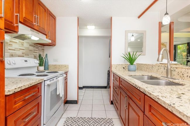 Kitchen | Image 6