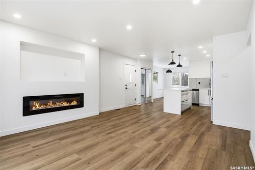 414 Rink Avenue, Regina, SK, S4X2C6 | Card Image