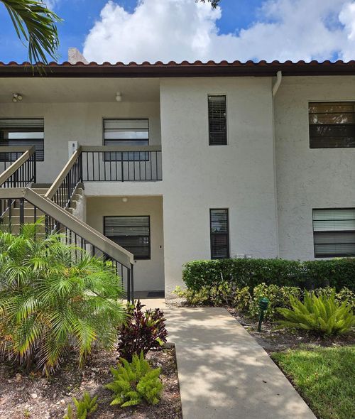 45e-21404 Cypress Hammock Drive, Boca Raton, FL, 33428 | Card Image