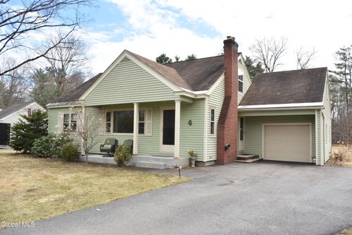 4 Fowler Ln, Wilton, NY, 12831-1719 | Card Image