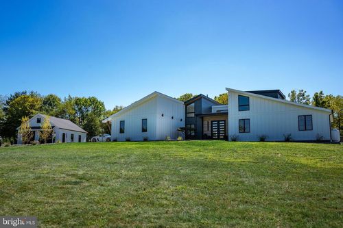 77 Frankenfield Rd, OTTSVILLE, PA, 18942-9773 | Card Image