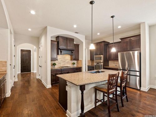 27211 Smokey Chase, Boerne, TX, 78015-5051 | Card Image