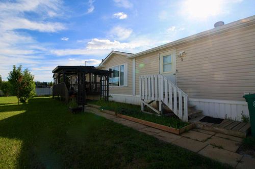 1 Deer Ridge Drive, High Level, AB, T0H1Z0 | Card Image