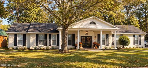 700 N Mccrary Rd, Columbus, MS, 39702-4302 | Card Image